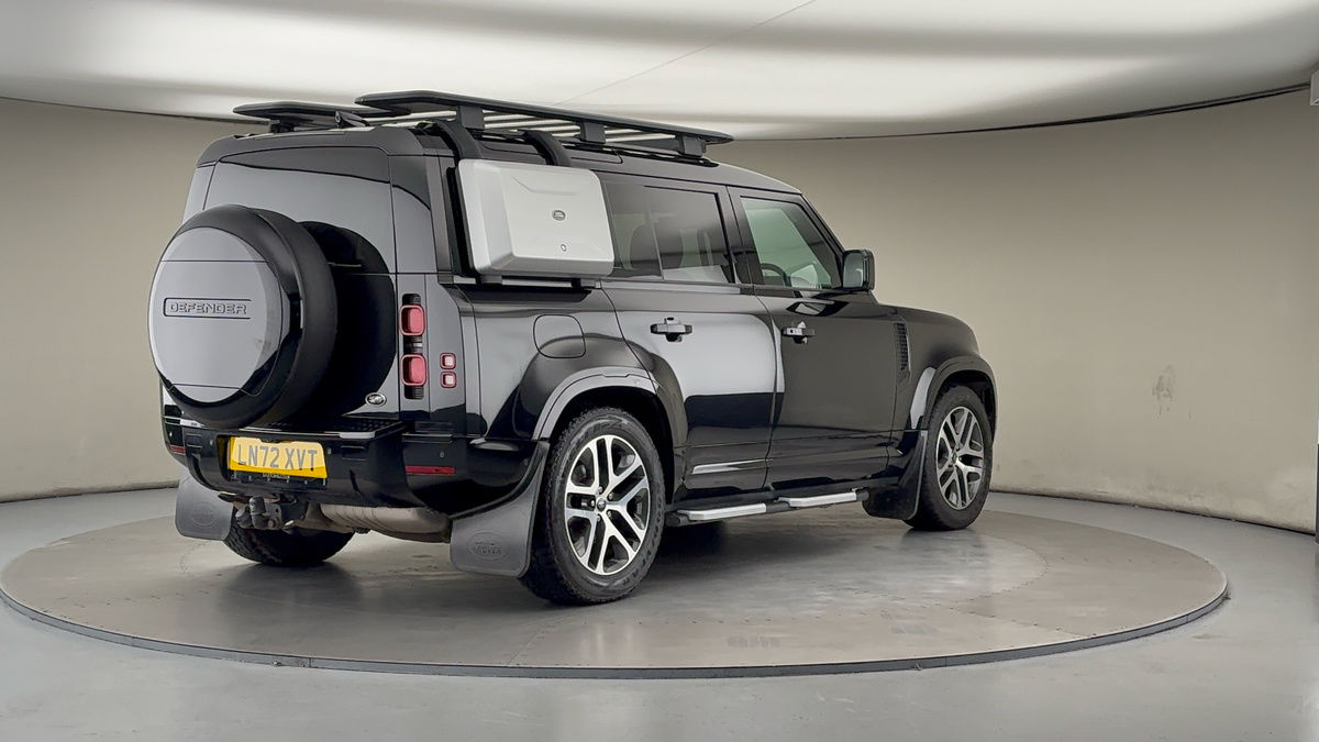 Used Land Rover Defender 110 2022 for sale - 76896695: Photo 43