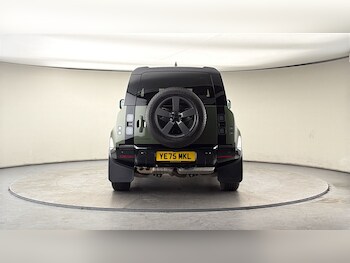 Used Land Rover Defender 2025 for sale - 78371281: Photo