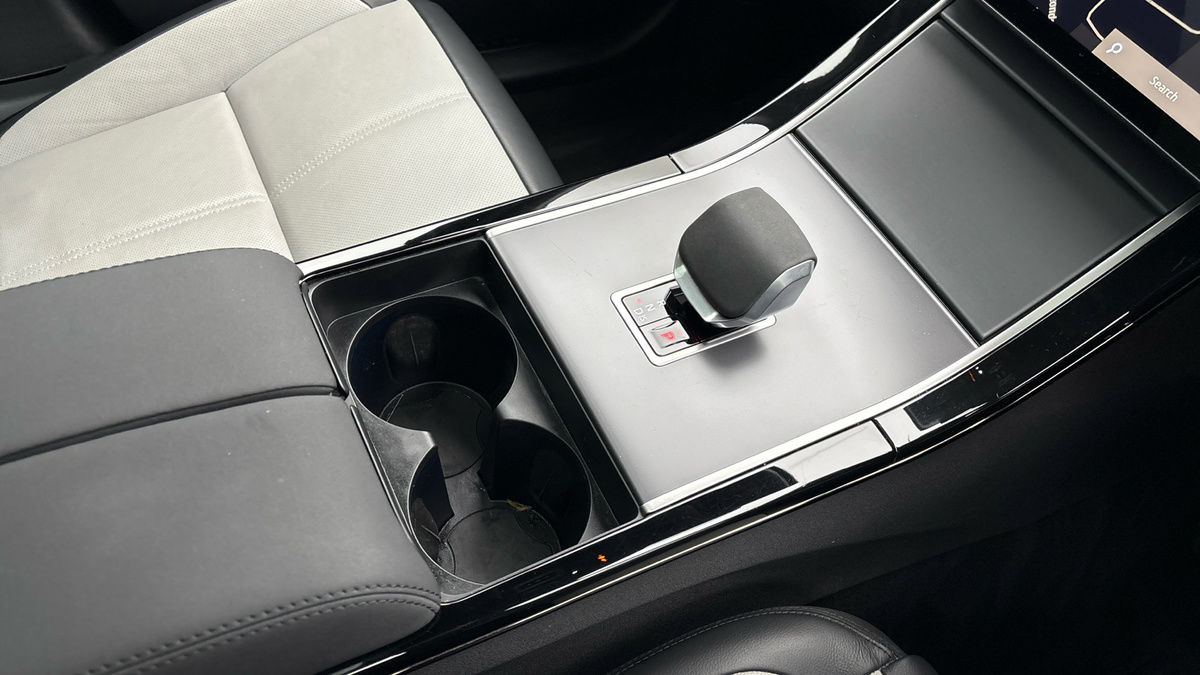 Used Land Rover Range Rover Velar 2023 for sale - 77027786: Photo 18