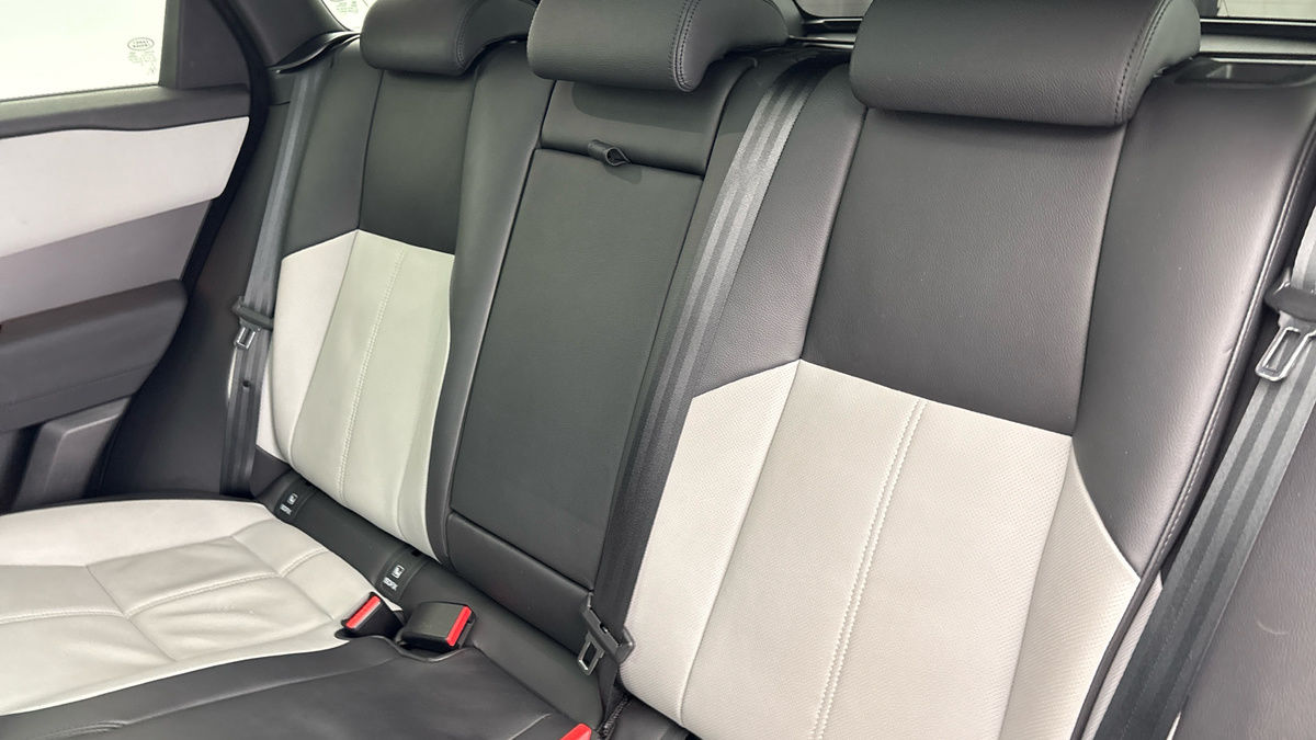 Used Land Rover Range Rover Velar 2023 for sale - 77027786: Photo 8