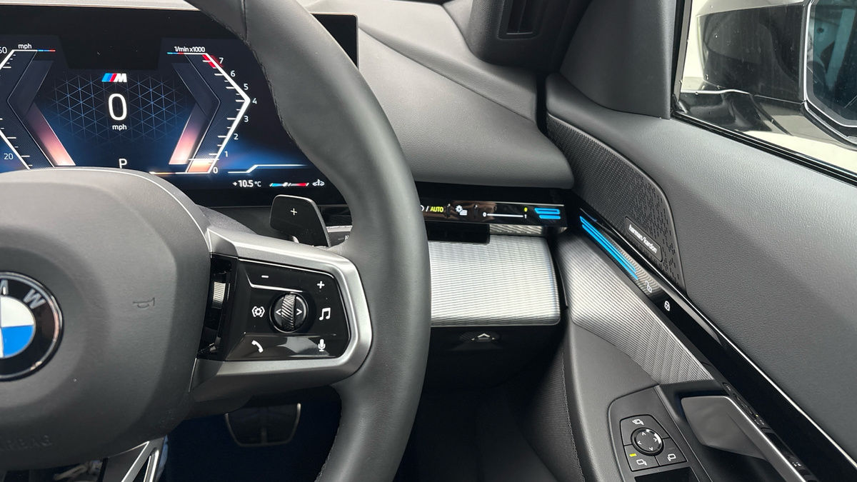 Used BMW 5 Series 2024 for sale - 76304613: Photo 14