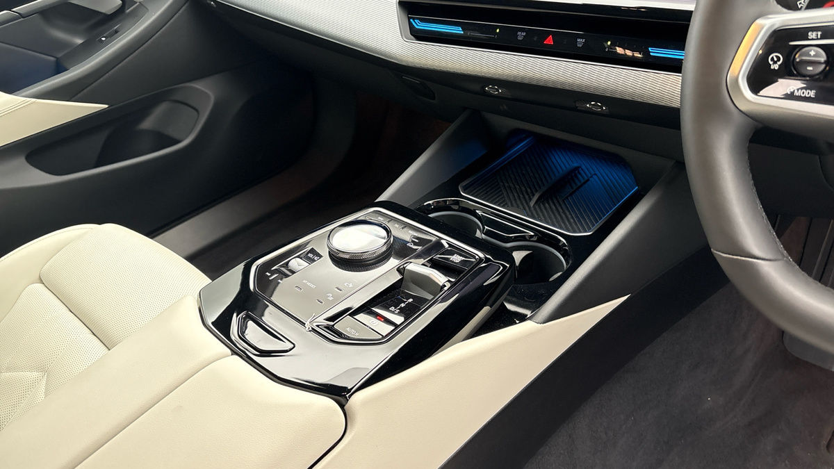 Used BMW 5 Series 2024 for sale - 76304613: Photo 18