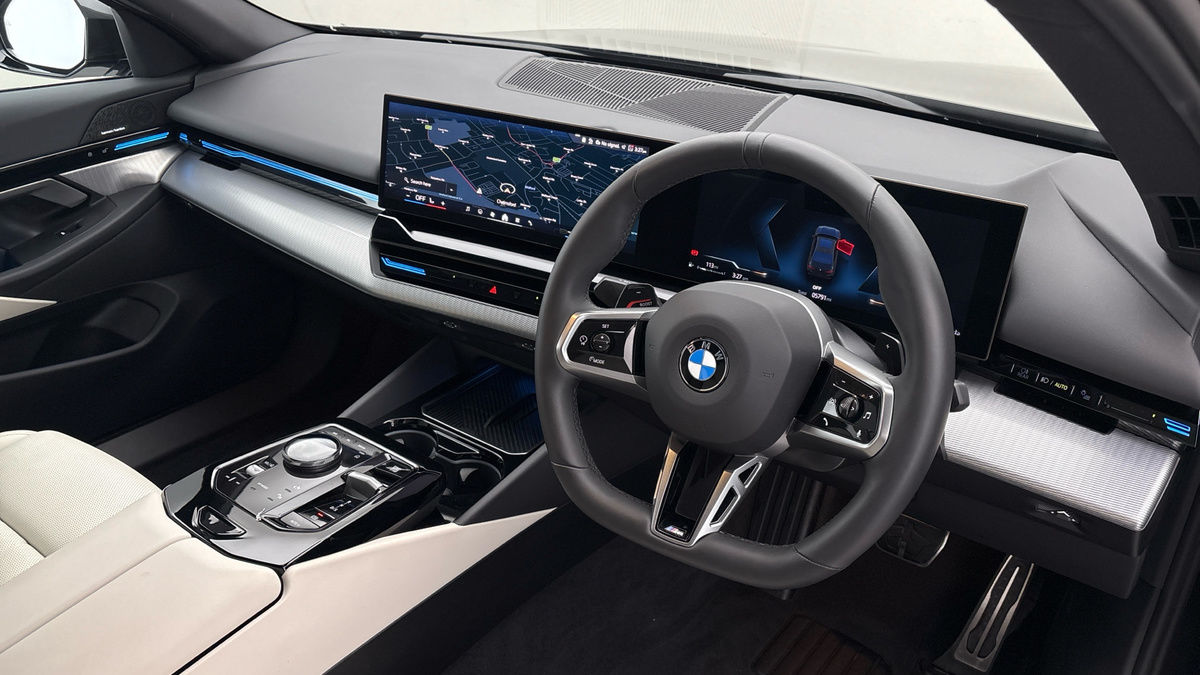 Used BMW 5 Series 2024 for sale - 76304613: Photo 5