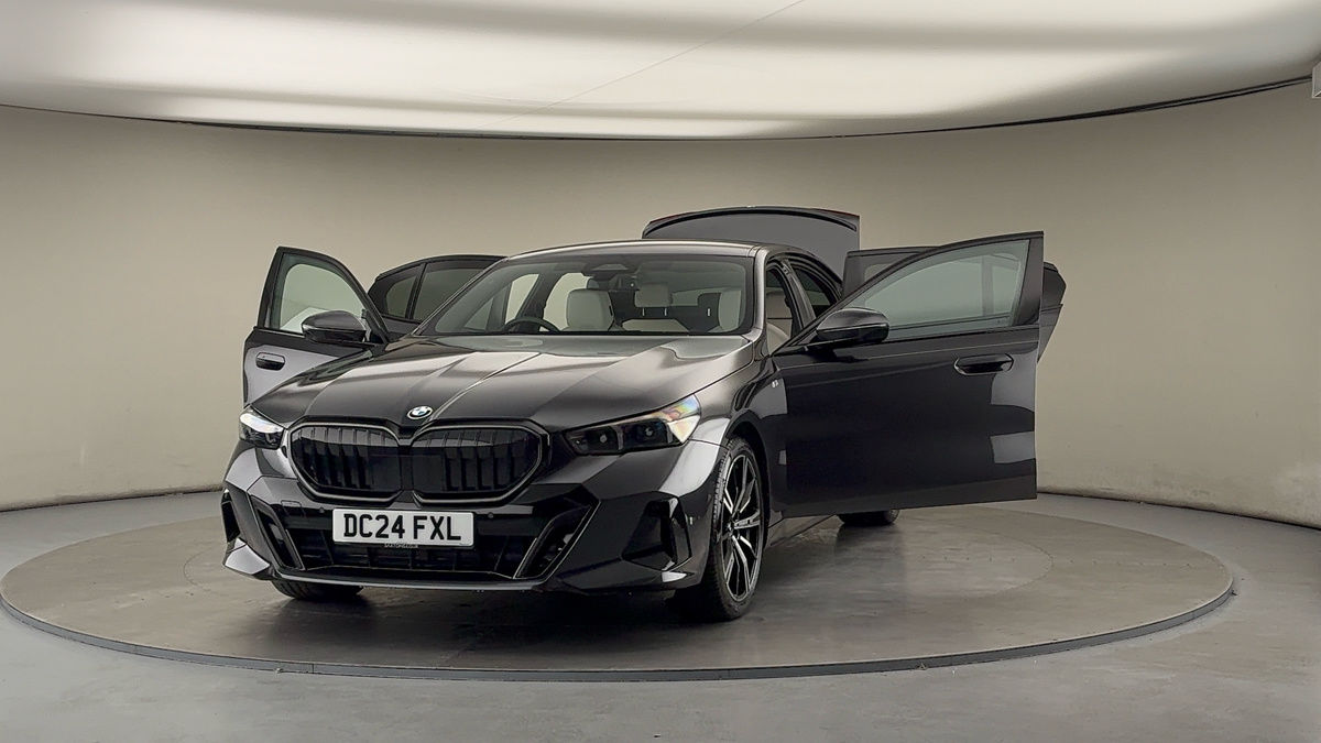 Used BMW 5 Series 2024 for sale - 76304613: Photo 53