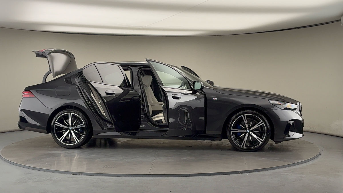 Used BMW 5 Series 2024 for sale - 76304613: Photo 58