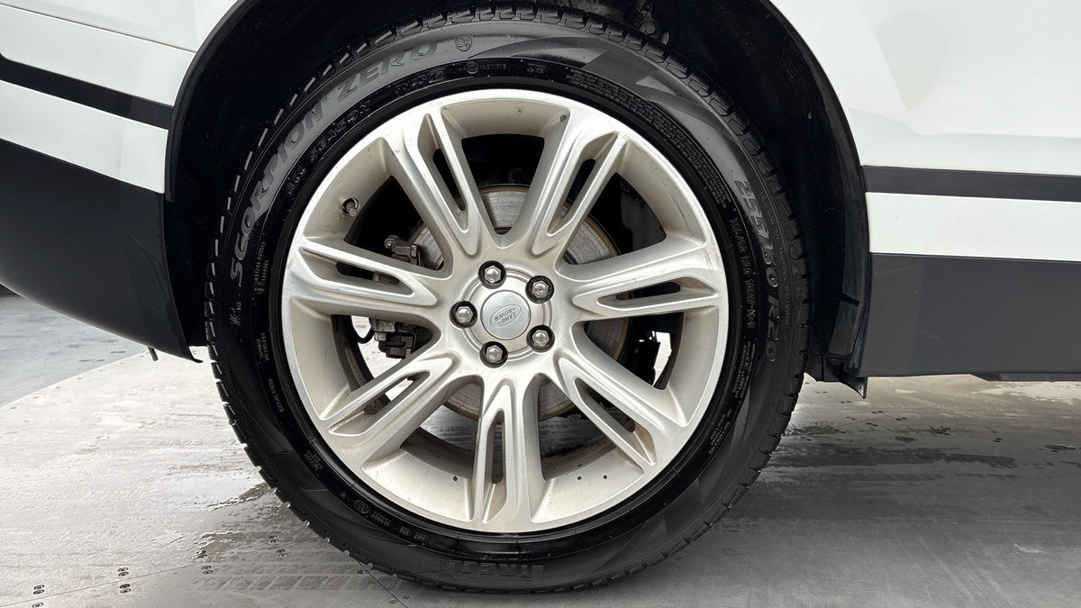 Used Land Rover Range Rover Velar 2022 for sale - 76821421: Photo 10