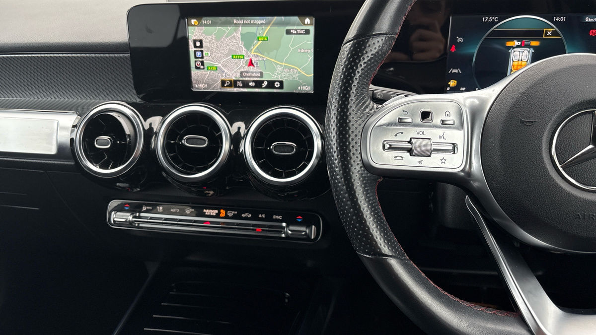 Used Mercedes-Benz GLB 2022 for sale - 76368744: Photo 13