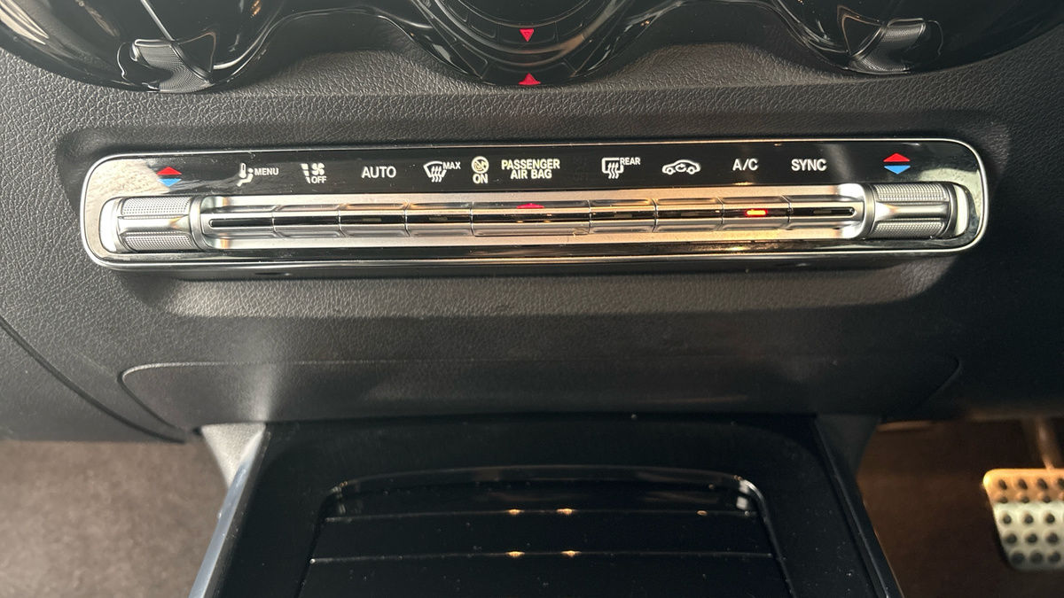 Used Mercedes-Benz GLB 2022 for sale - 76368744: Photo 6