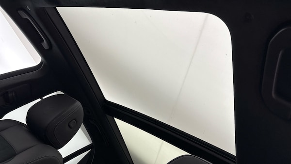 Used Mercedes-Benz GLE 2025 for sale - 76185930: Photo 6