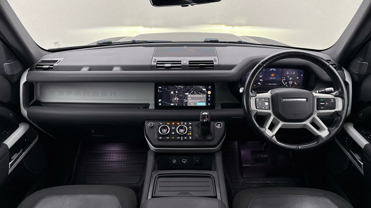 Used Land Rover Defender 110 2020 for sale - 77821831: Photo 12