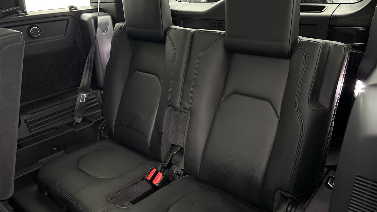 Used Land Rover Defender 110 2020 for sale - 77821831: Photo 26