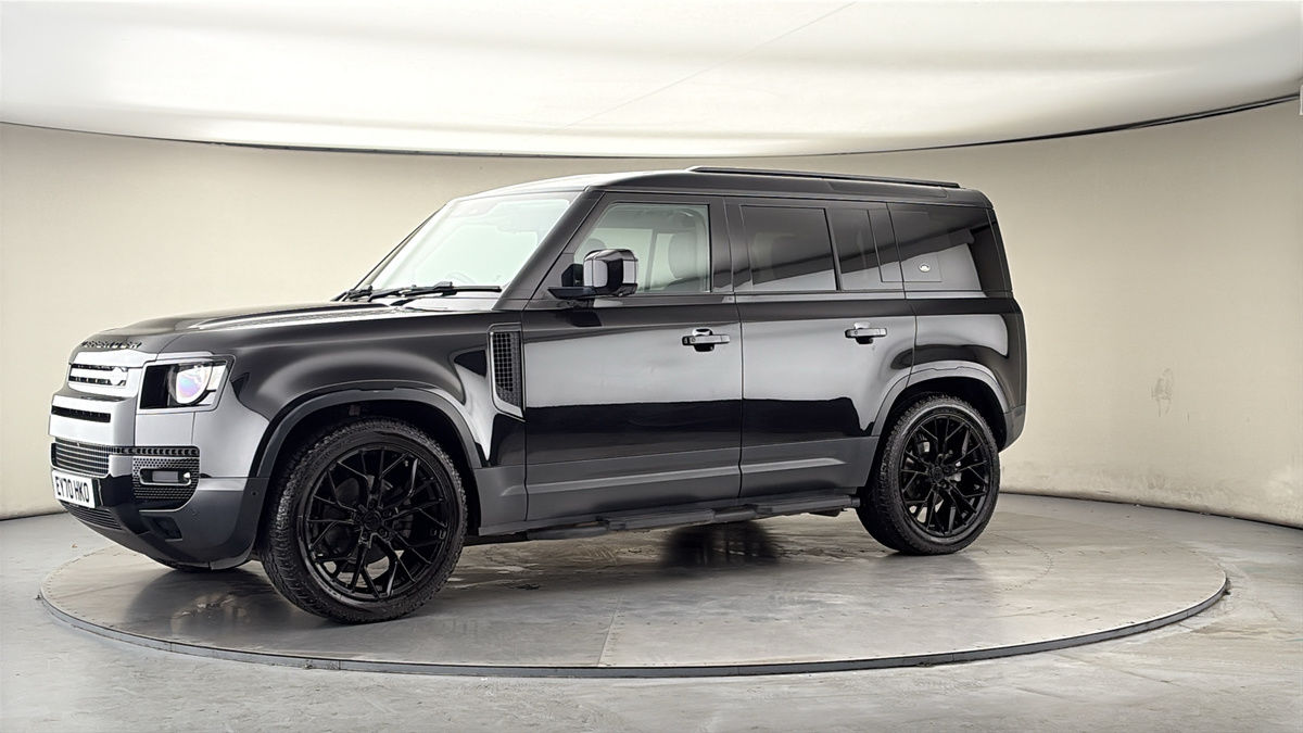 Used Land Rover Defender 110 2020 for sale - 77821831: Photo 31