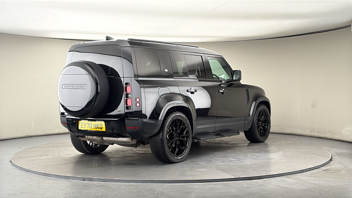 Used Land Rover Defender 110 2020 for sale - 77821831: Photo 41