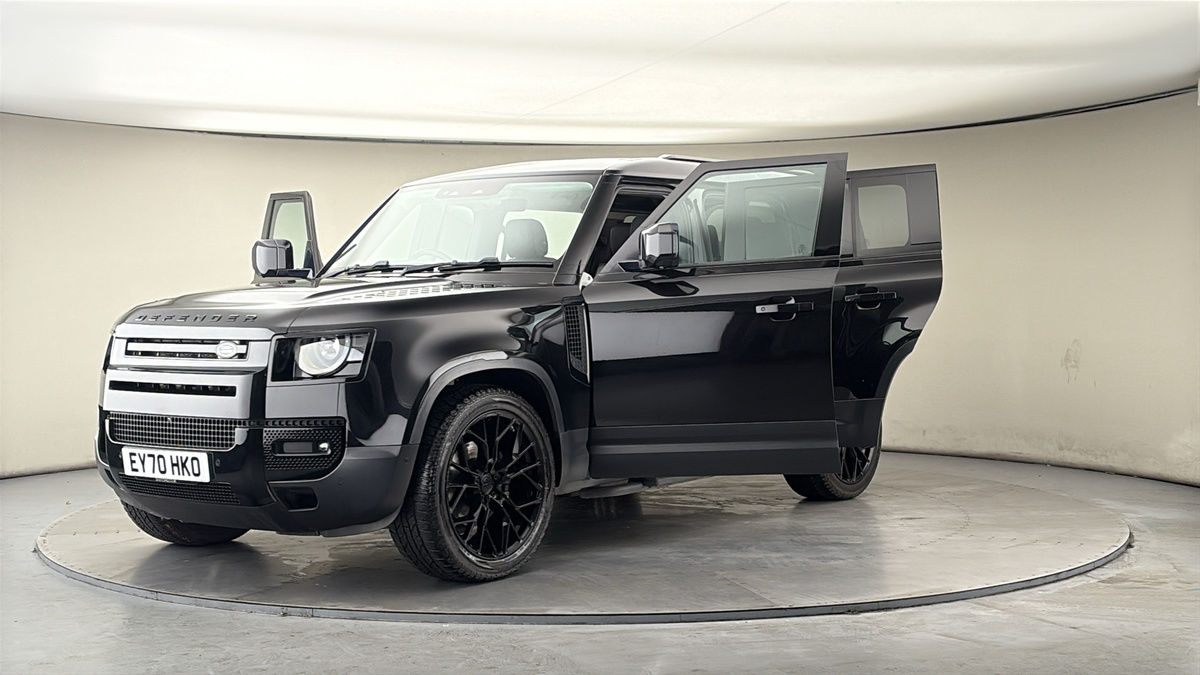 Used Land Rover Defender 110 2020 for sale - 77821831: Photo 51