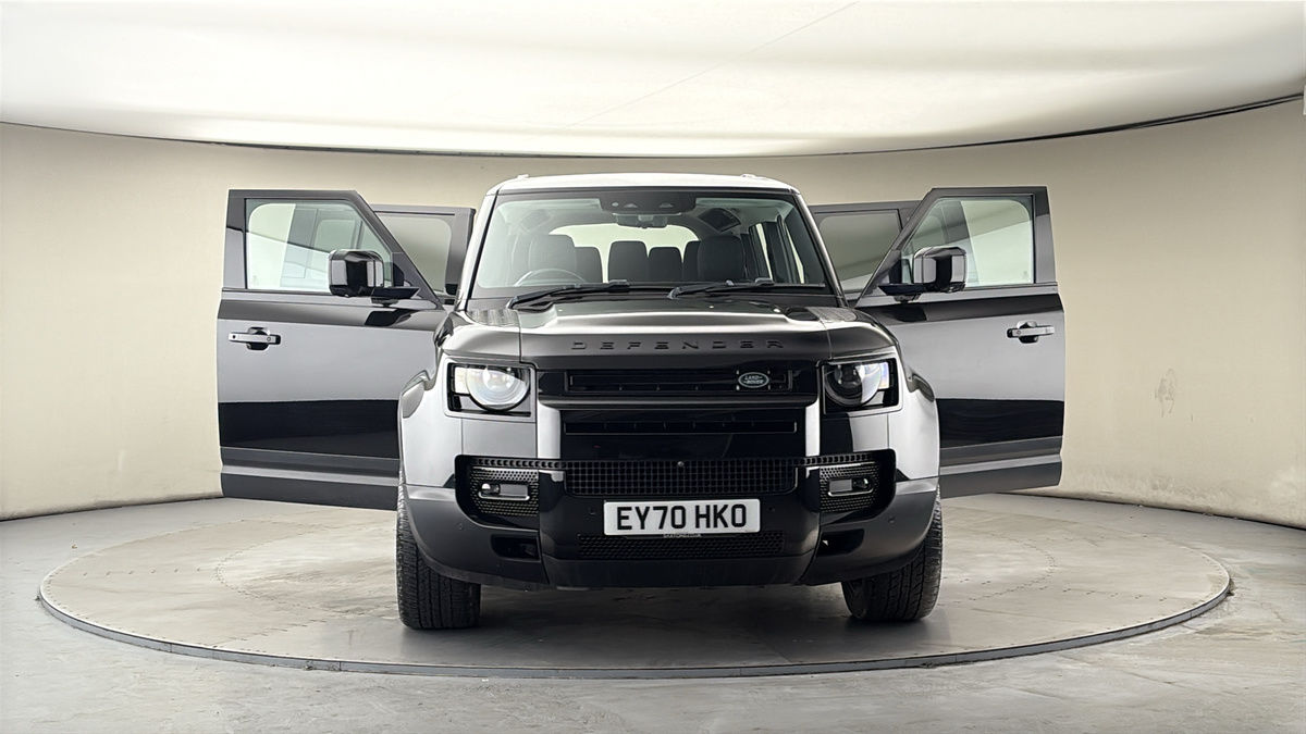 Used Land Rover Defender 110 2020 for sale - 77821831: Photo 53