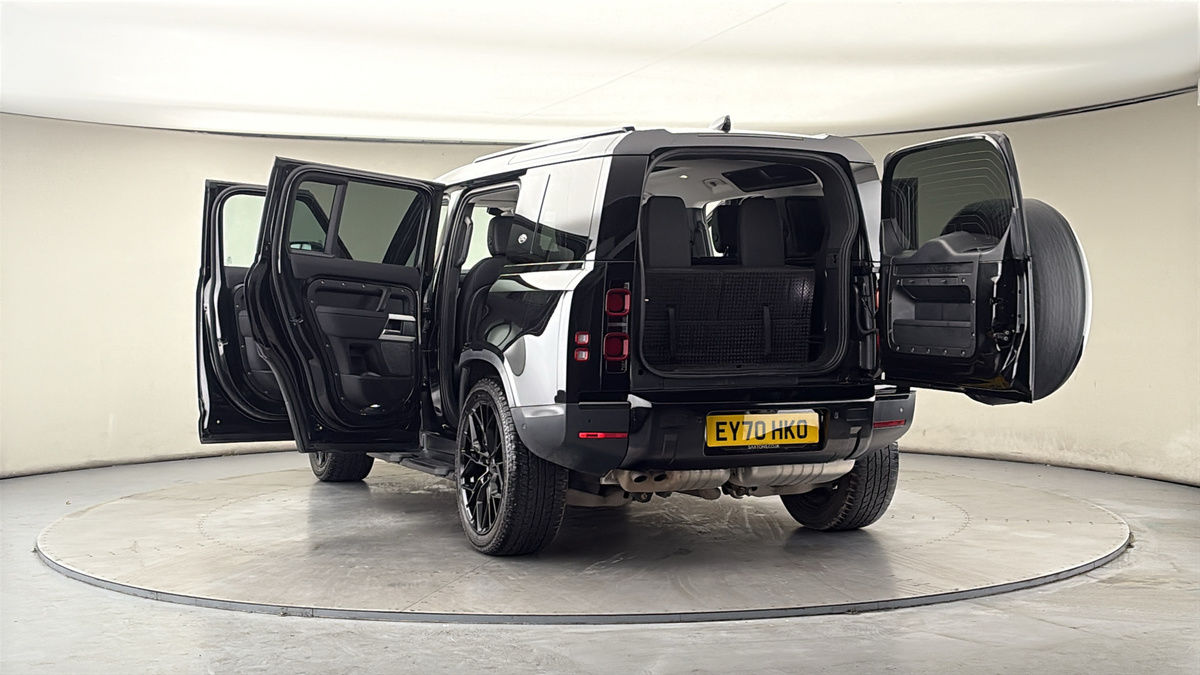 Used Land Rover Defender 110 2020 for sale - 77821831: Photo 63