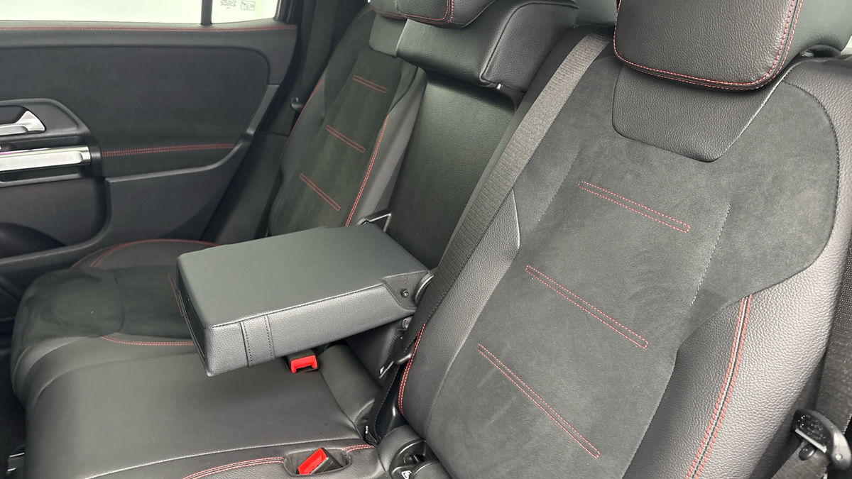 Used Mercedes-Benz GLB 2025 for sale - 76357255: Photo 9