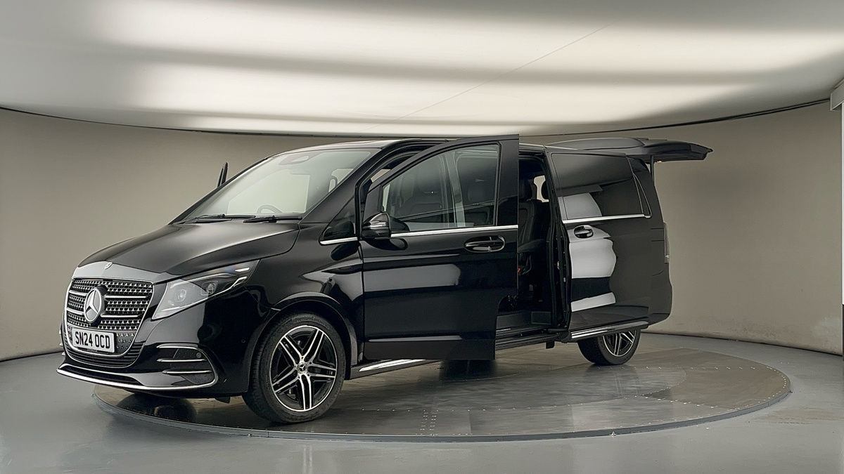 Used Mercedes-Benz V-Class 2024 for sale - 78213247: Photo 22