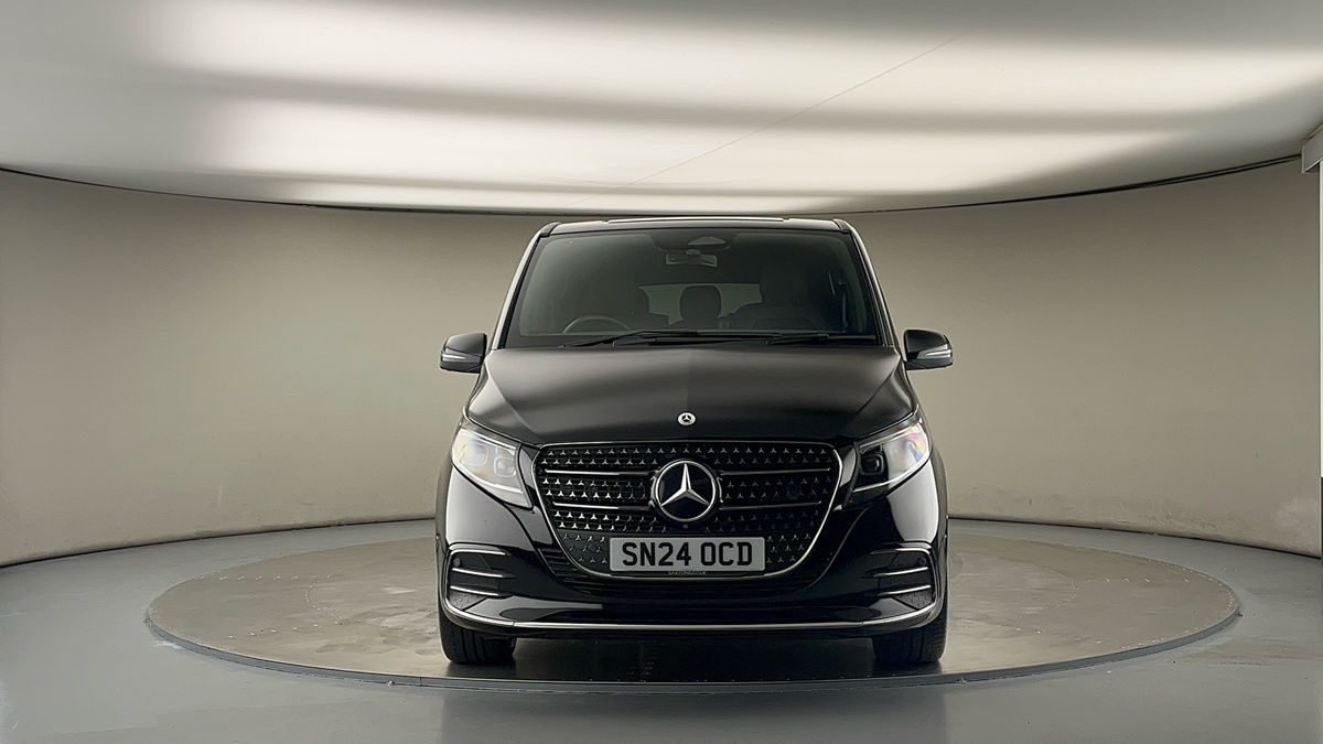 Used Mercedes-Benz V-Class 2024 for sale - 78213247: Photo 3