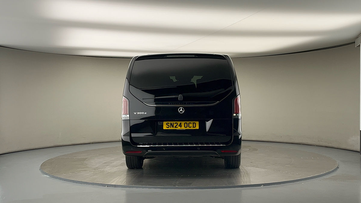 Used Mercedes-Benz V-Class 2024 for sale - 78213247: Photo 4