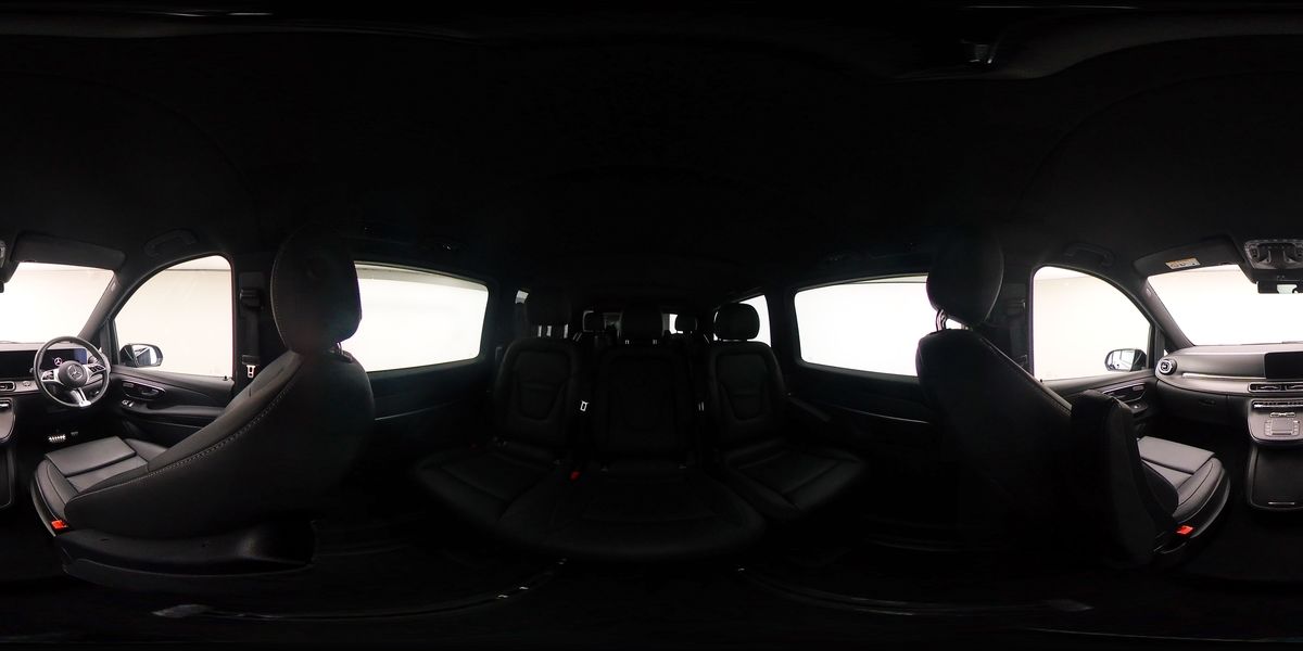 Used Mercedes-Benz V-Class 2024 for sale - 78213247: Photo 46