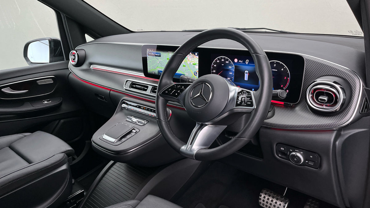 Used Mercedes-Benz V-Class 2024 for sale - 78213247: Photo 5