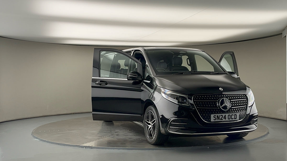 Used Mercedes-Benz V-Class 2024 for sale - 78213247: Photo 54