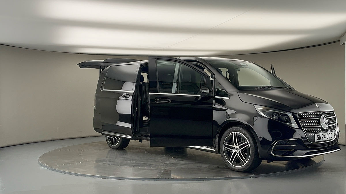 Used Mercedes-Benz V-Class 2024 for sale - 78213247: Photo 55