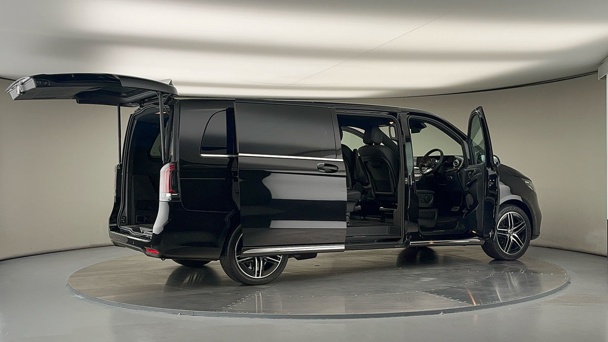 Used Mercedes-Benz V-Class 2024 for sale - 78213247: Photo 59