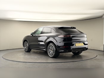 Used Porsche Cayenne 2022 for sale - 77953672: Photo