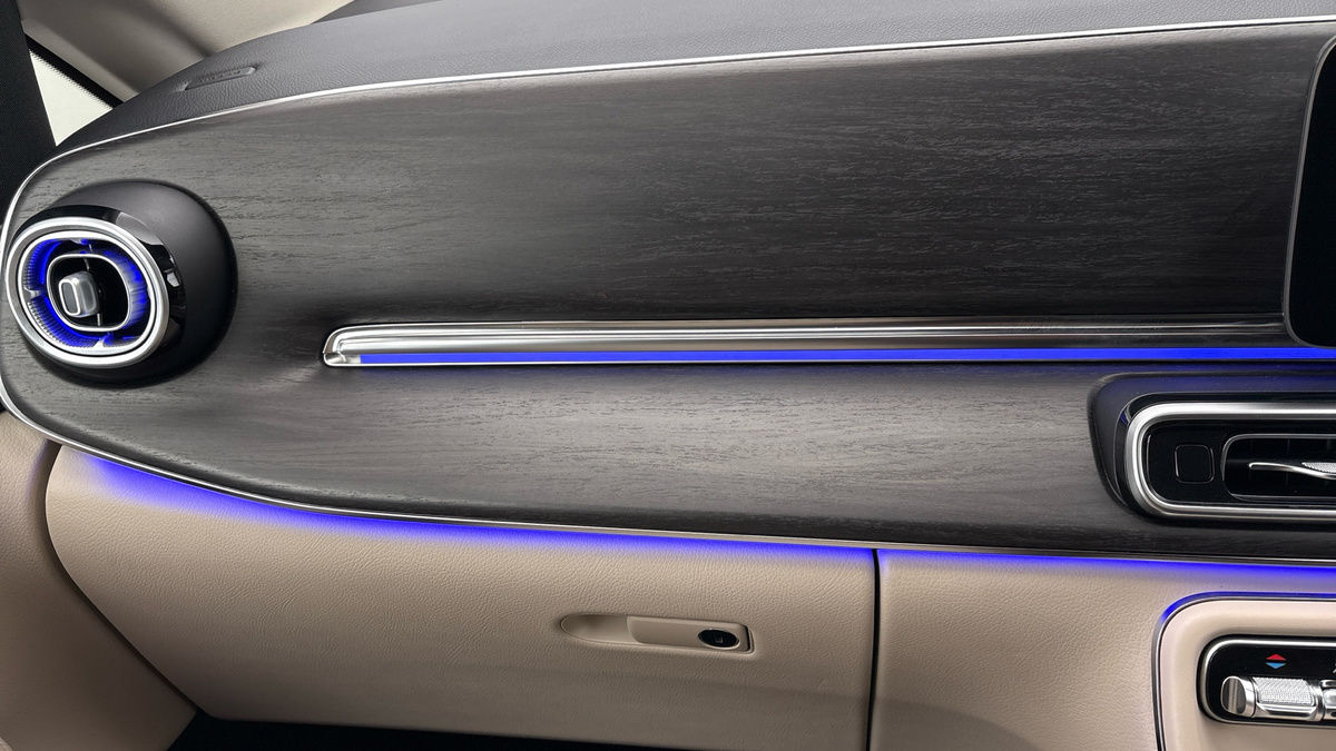 Used Mercedes-Benz V-Class 2024 for sale - 78213289: Photo 25