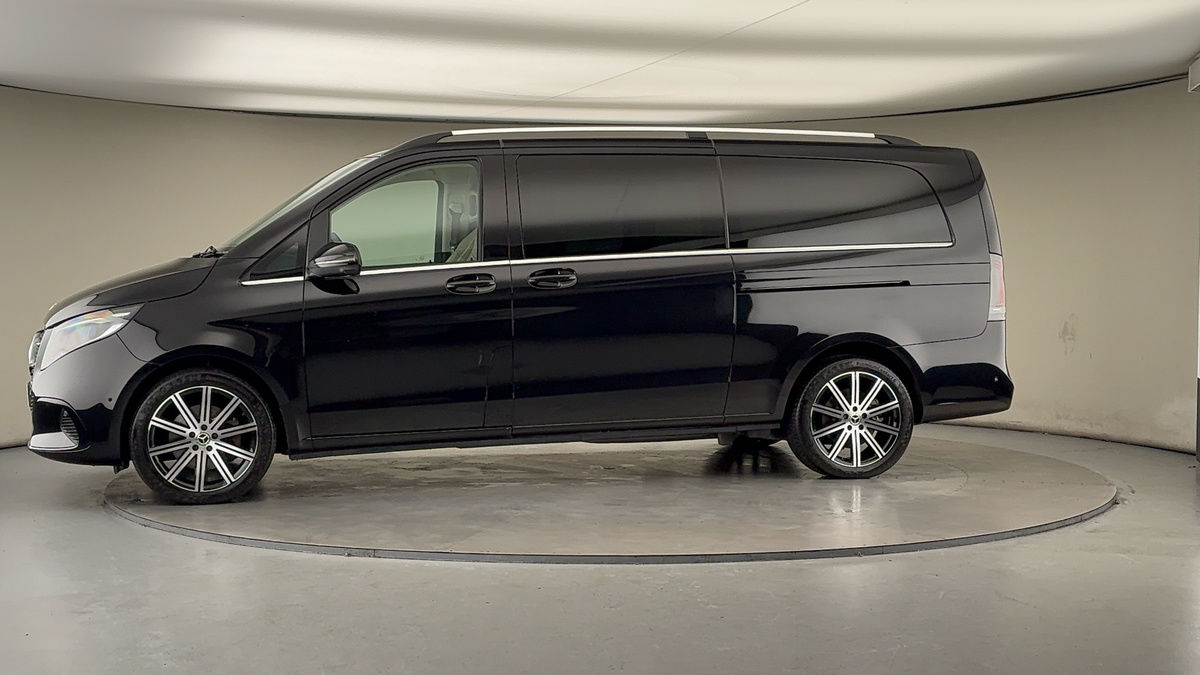 Used Mercedes-Benz V-Class 2024 for sale - 78213289: Photo 29