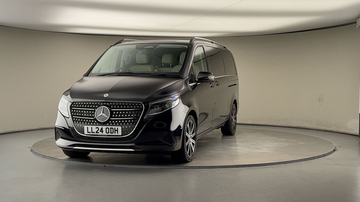 Used Mercedes-Benz V-Class 2024 for sale - 78213289: Photo 32