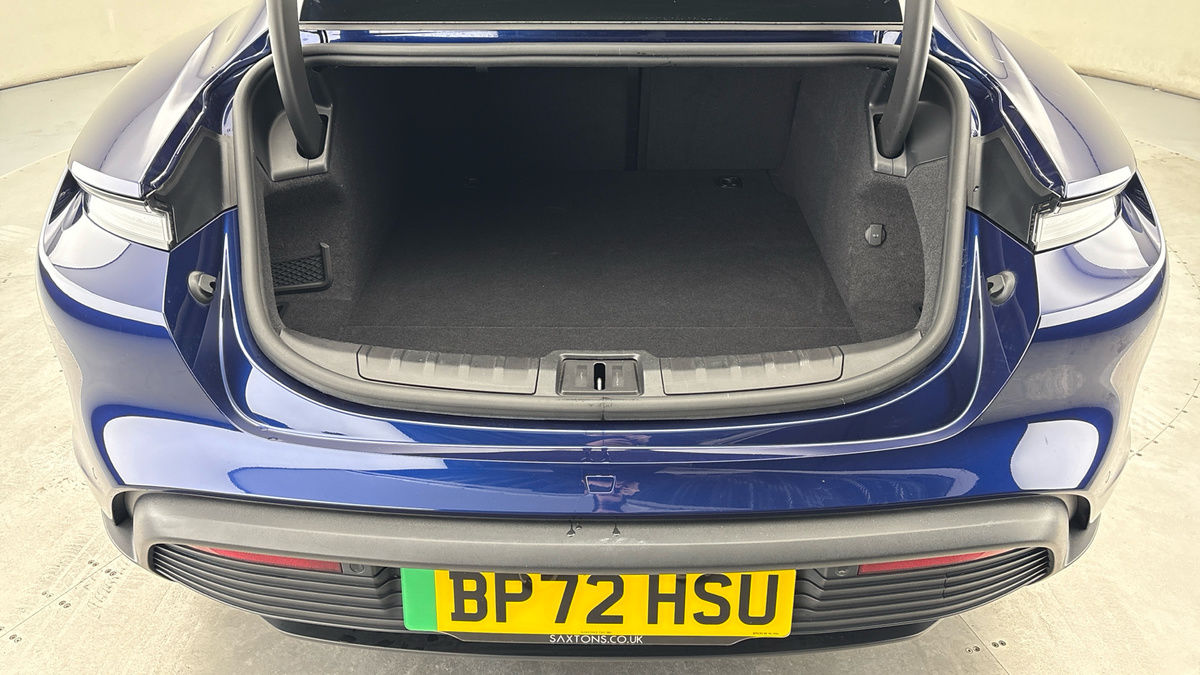 Used Porsche Taycan 2023 for sale - 77465446: Photo 12