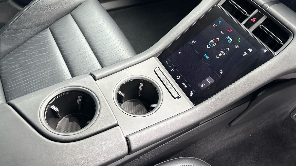 Used Porsche Taycan 2023 for sale - 77465446: Photo 19