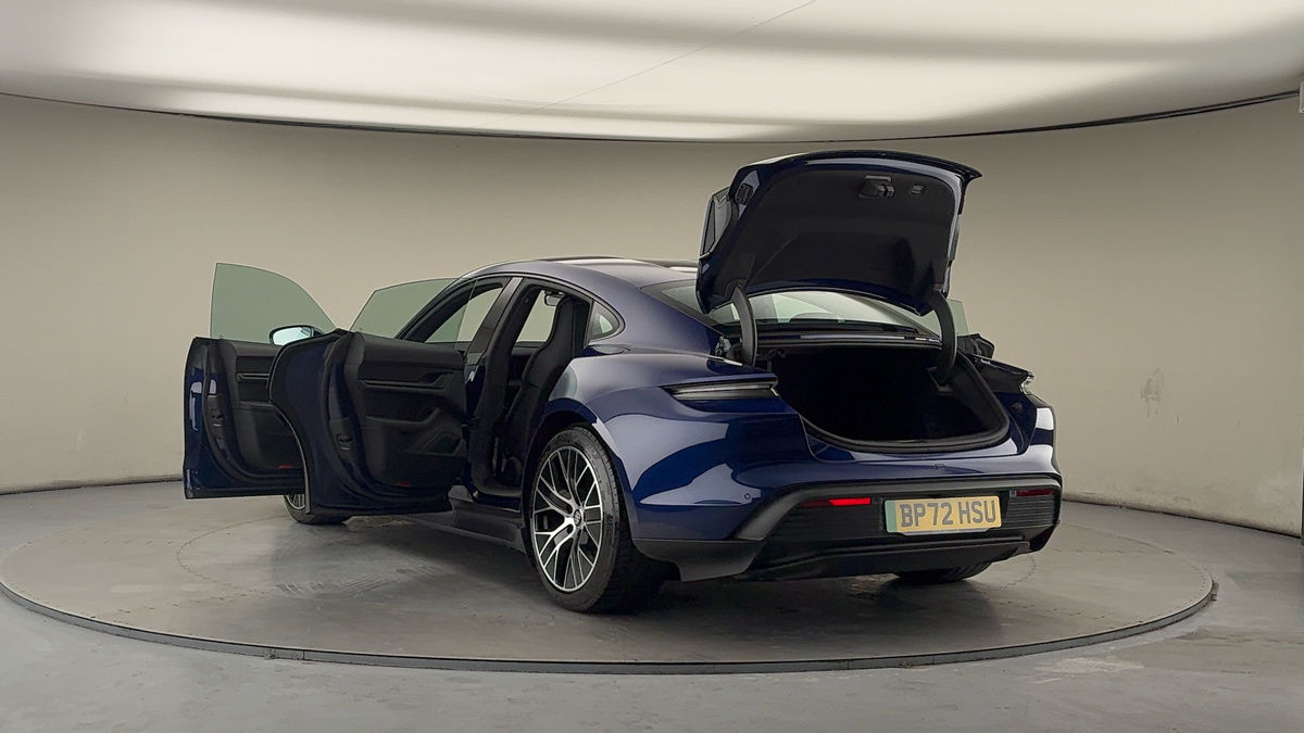 Used Porsche Taycan 2023 for sale - 77465446: Photo 24