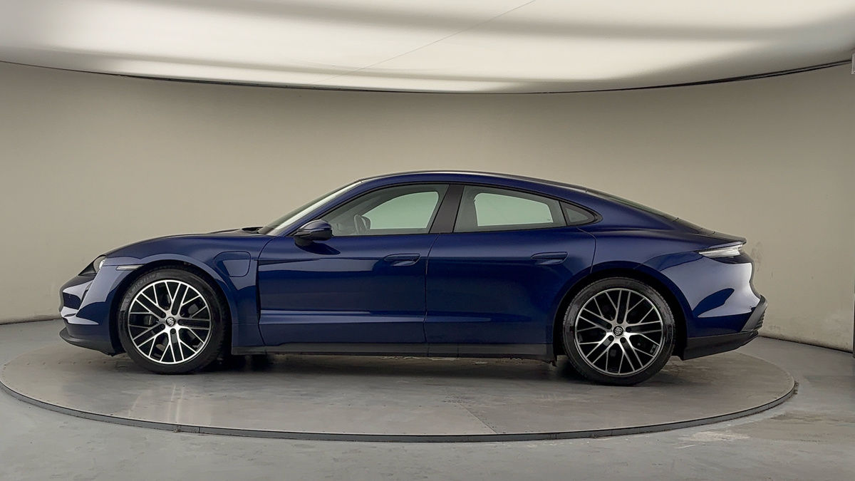 Used Porsche Taycan 2023 for sale - 77465446: Photo 28