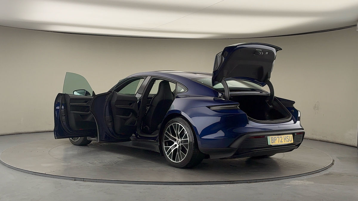 Used Porsche Taycan 2023 for sale - 77465446: Photo 44