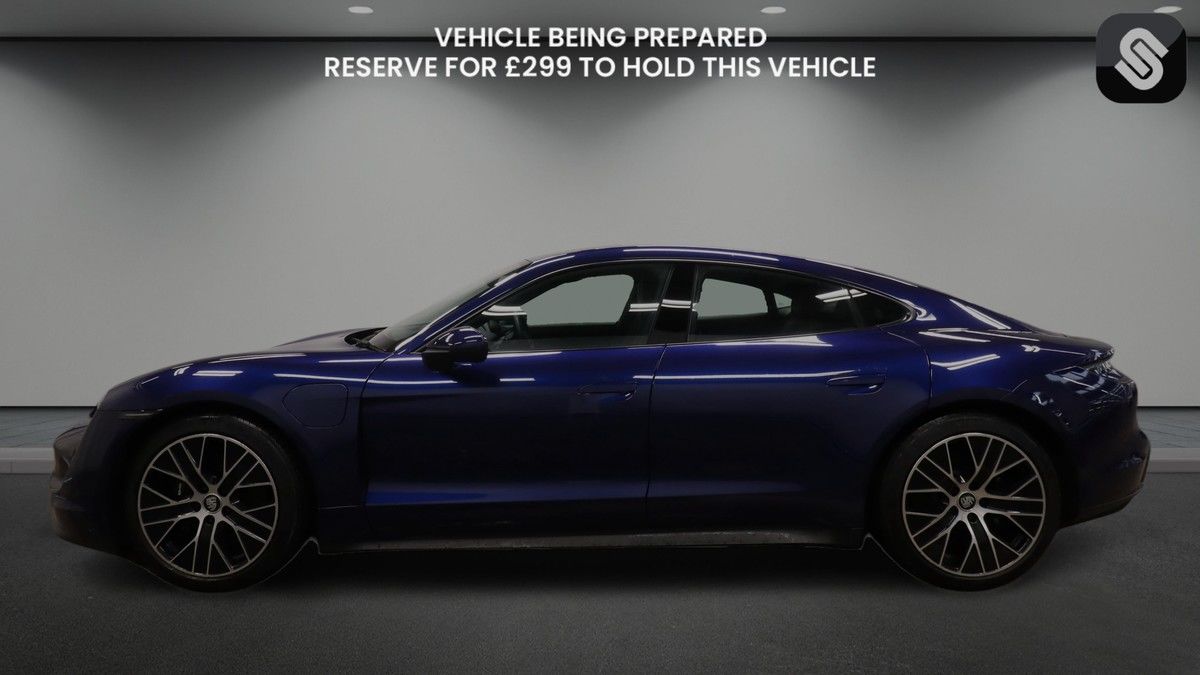 Used Porsche Taycan 2023 for sale - 77465446: Photo 6