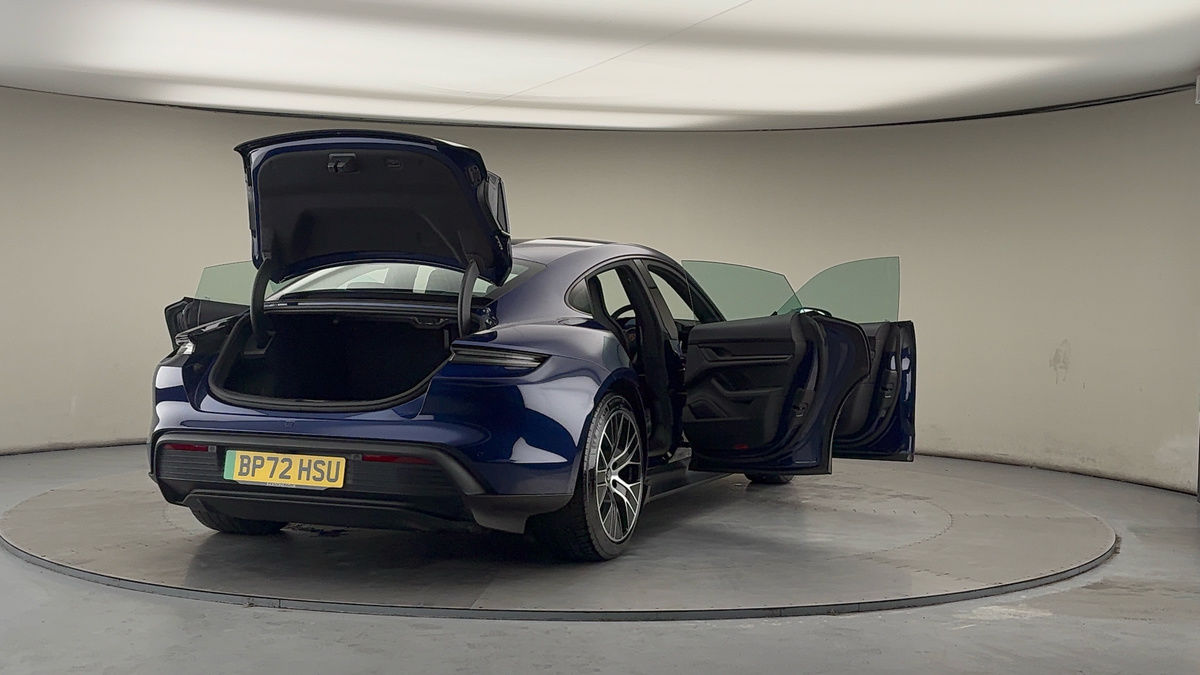 Used Porsche Taycan 2023 for sale - 77465446: Photo 60