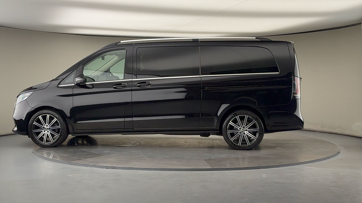 Used Mercedes-Benz V-Class 2025 for sale - 76280813: Photo 28