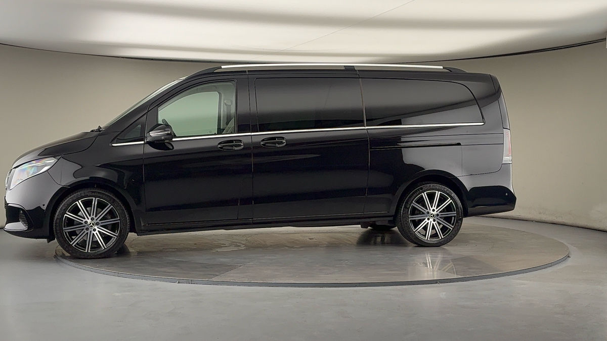Used Mercedes-Benz V-Class 2025 for sale - 76280813: Photo 29