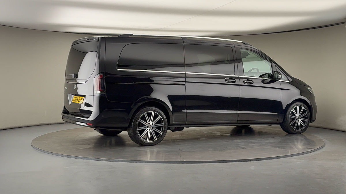 Used Mercedes-Benz V-Class 2025 for sale - 76280813: Photo 39