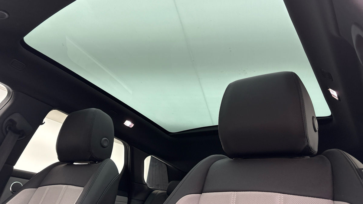 Used Land Rover Range Rover Evoque 2023 for sale - 76292329: Photo 6