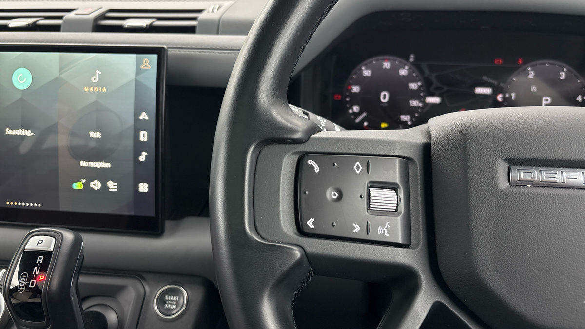 Used Land Rover Defender 130 2022 for sale - 76267784: Photo 13