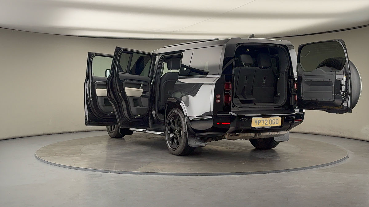 Used Land Rover Defender 130 2022 for sale - 76267784: Photo 23