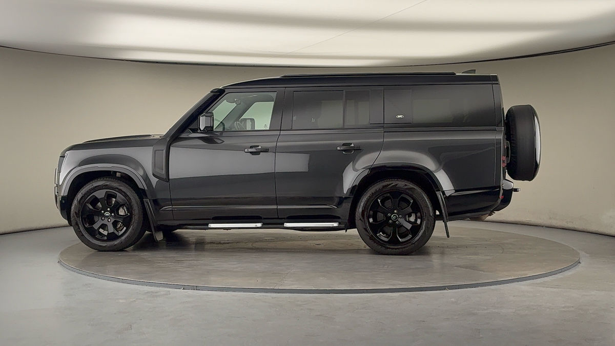 Used Land Rover Defender 130 2022 for sale - 76267784: Photo 29