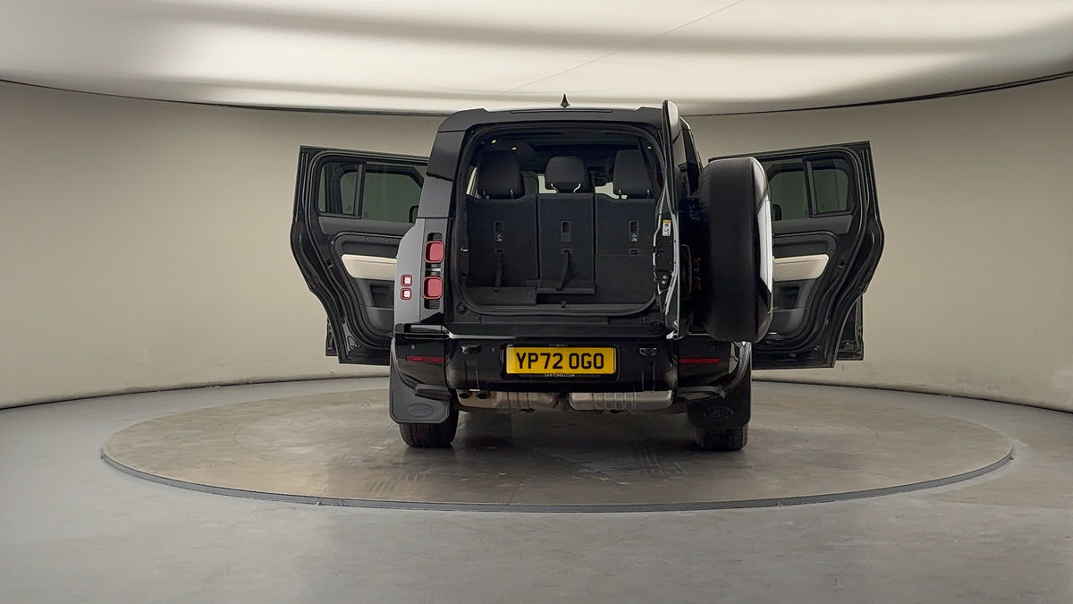 Used Land Rover Defender 130 2022 for sale - 76267784: Photo 62