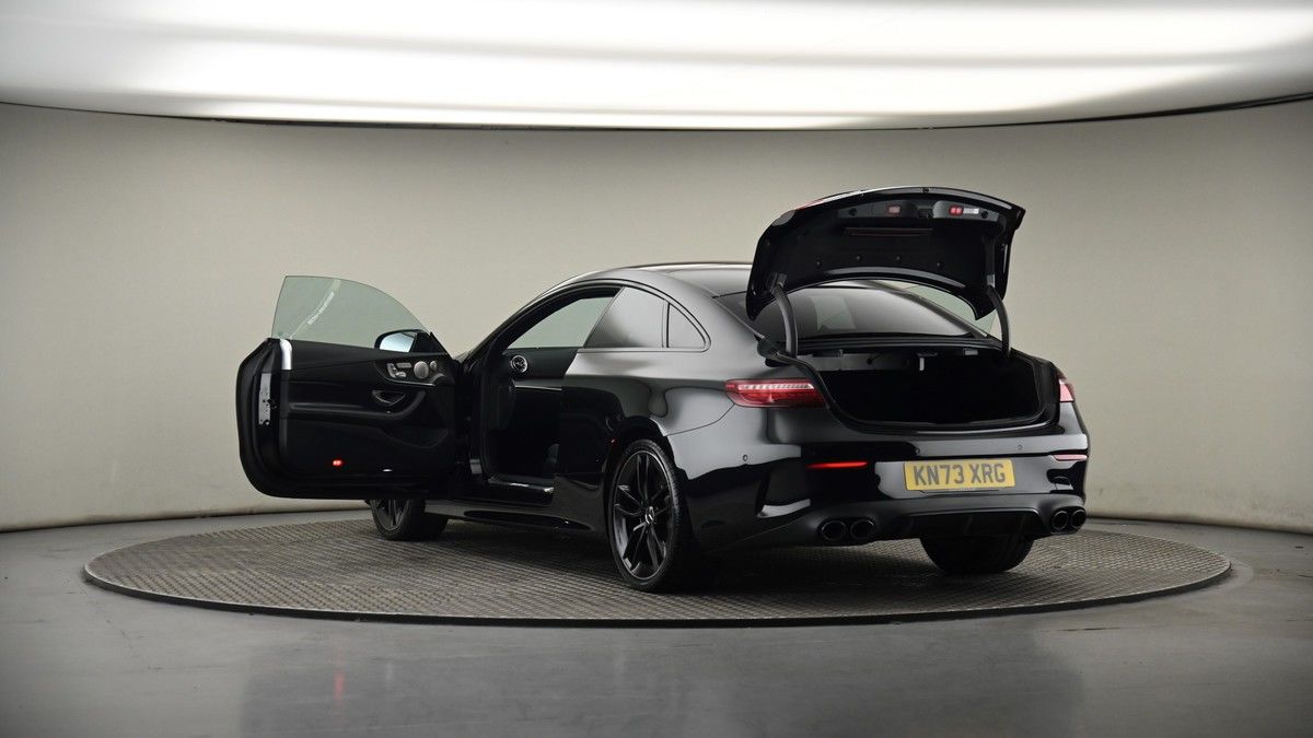 Used Mercedes-Benz E Class 2023 for sale - 76655673: Photo 8