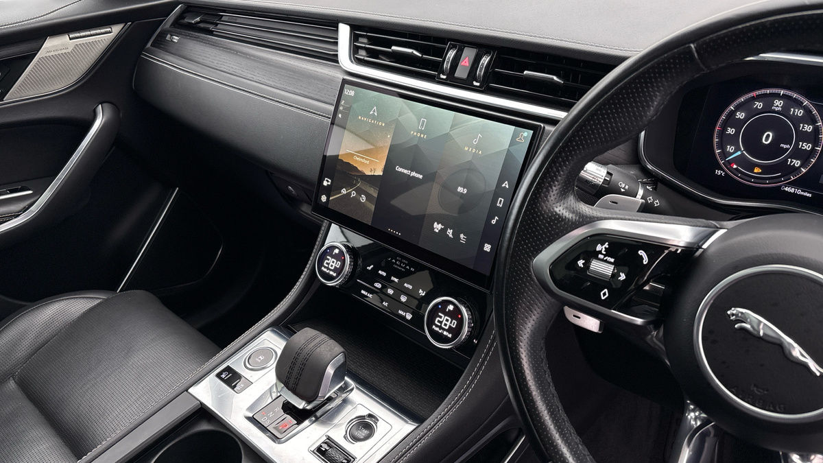 Used Jaguar F-Pace 2021 for sale - 76470836: Photo 18